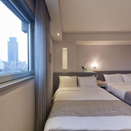 קילונג Harbor View Hotel מראה חיצוני תמונה