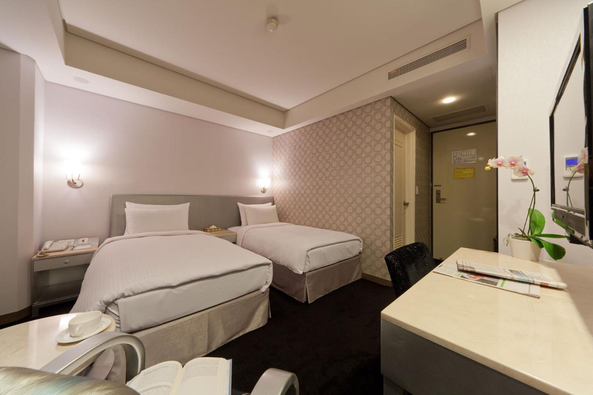 קילונג Harbor View Hotel מראה חיצוני תמונה